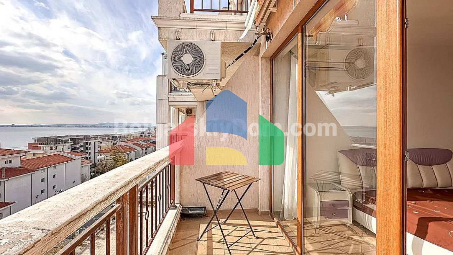 Чотирикімнатна квартира в Каприз