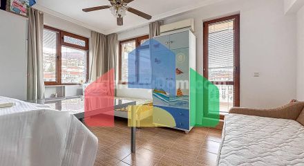 Чотирикімнатна квартира в Каприз