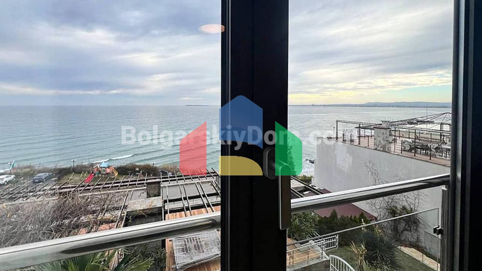 Двокімнатна квартира в Дольче Віта 2