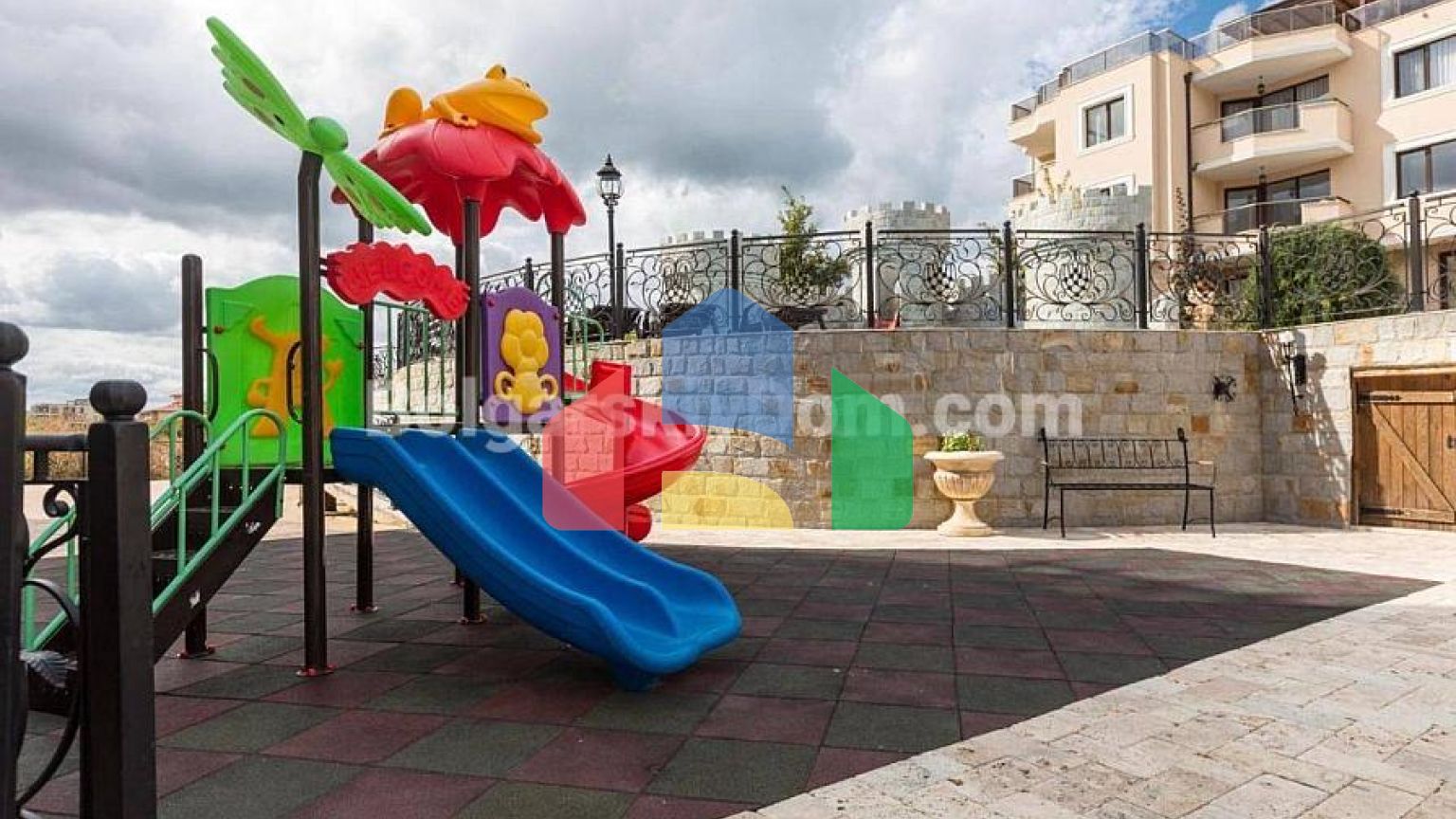 Трикімнатна квартира в Міленіум 2