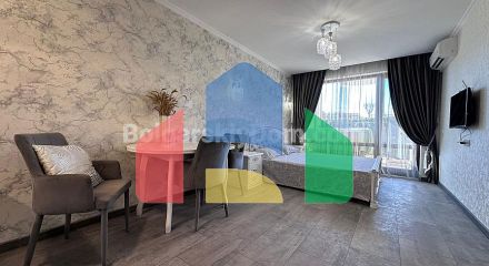 Квартира-студія в Прем'єр Форт Біч