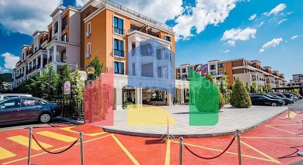 Квартира-студія в Прем'єр Форт Біч