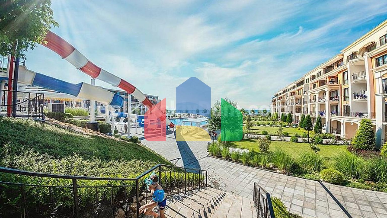 Квартира-студія в Прем'єр Форт Біч