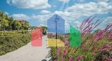 Квартира-студія в Прем'єр Форт Біч