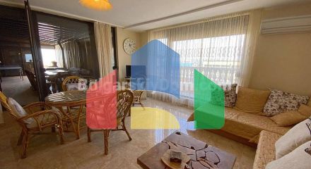 Чотирикімнатний пентхаус в Адмірал