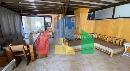 Чотирикімнатний пентхаус в Адмірал