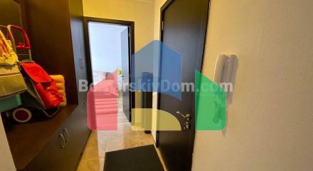 Чотирикімнатний пентхаус в Адмірал