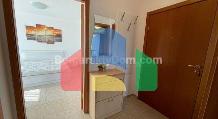 Трикімнатна квартира в Компасі