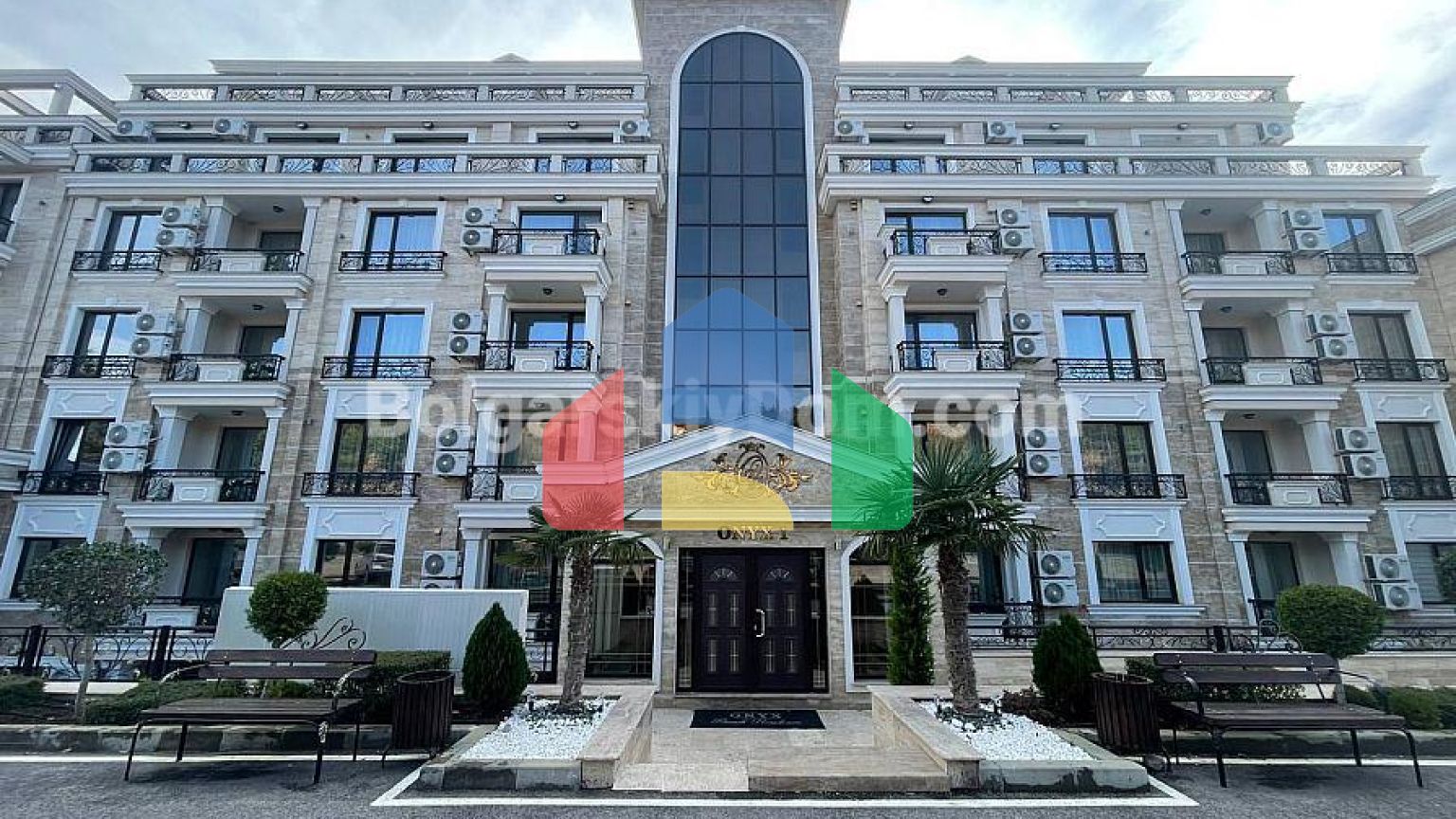 Квартира-студия в Оникс