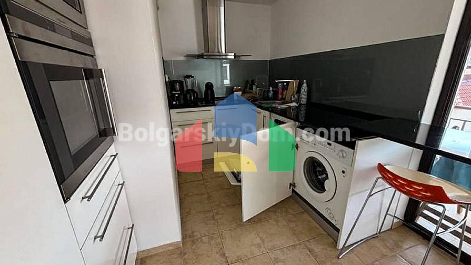 Чотирикімнатний таунхаус в Олд Хаус