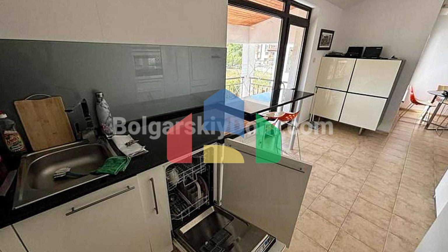 Чотирикімнатний таунхаус в Олд Хаус