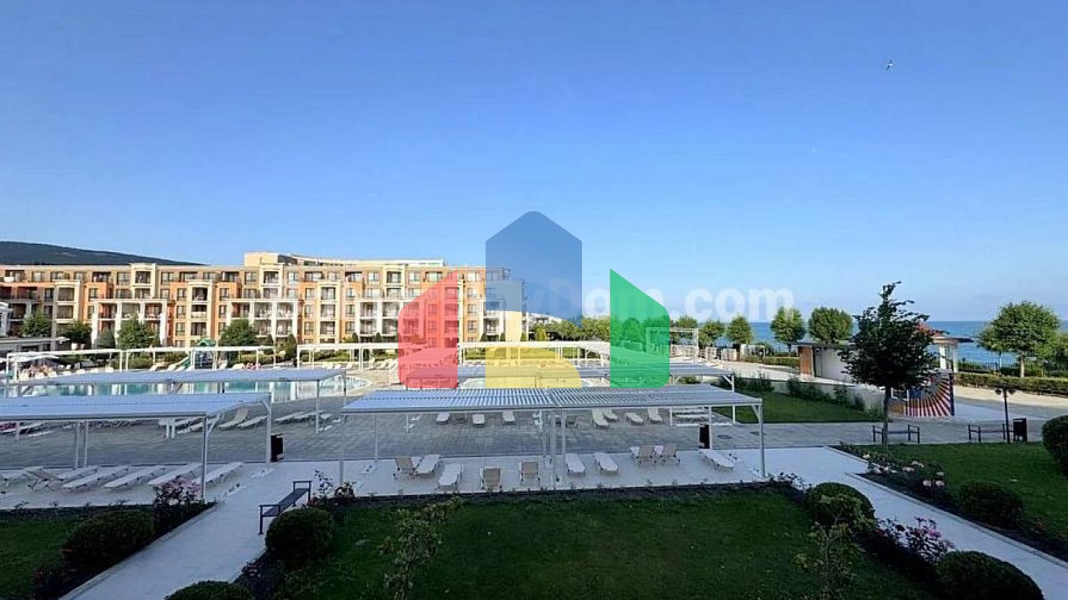 Квартира-студія в Прем'єр Форт Біч