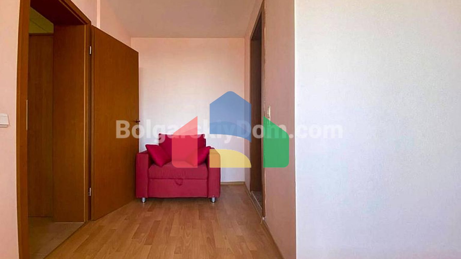 Трикімнатна квартира в Марина Форт