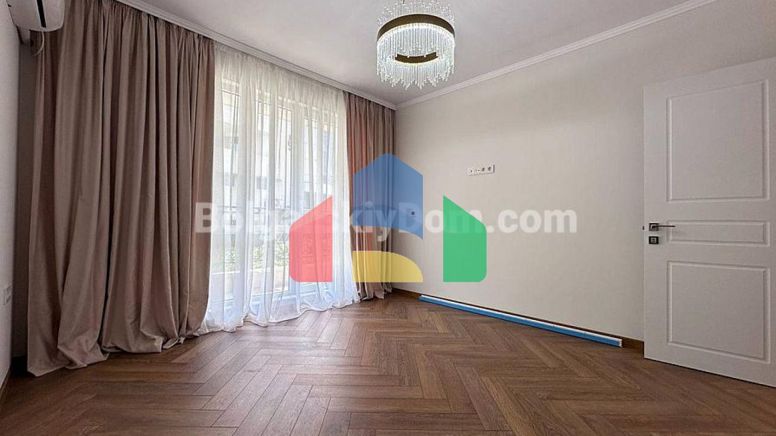 Трехкомнатная квартира в Ипанема Бич