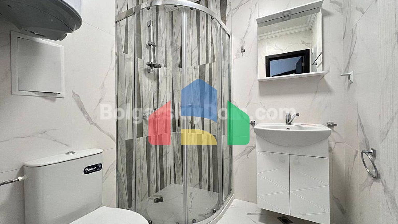 Трикімнатна квартира в Етера 4