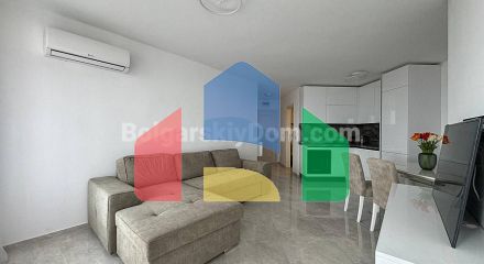 One-bedroom apartment in Millennium 2