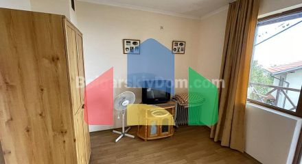 Триповерховий таунхаус у Святому Власі