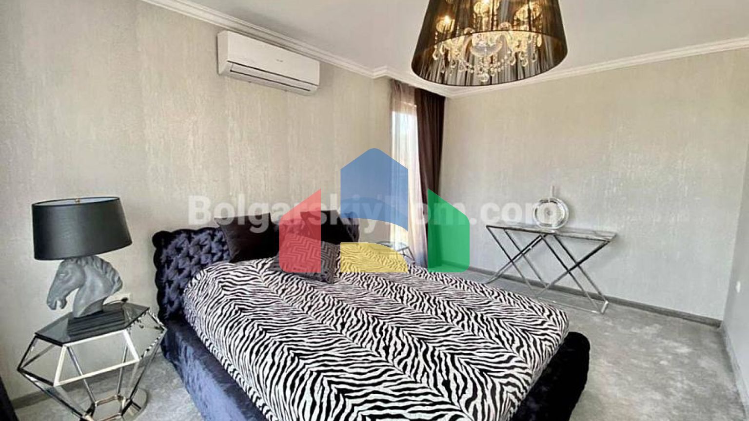 Двокімнатна квартира в Міленіум 2