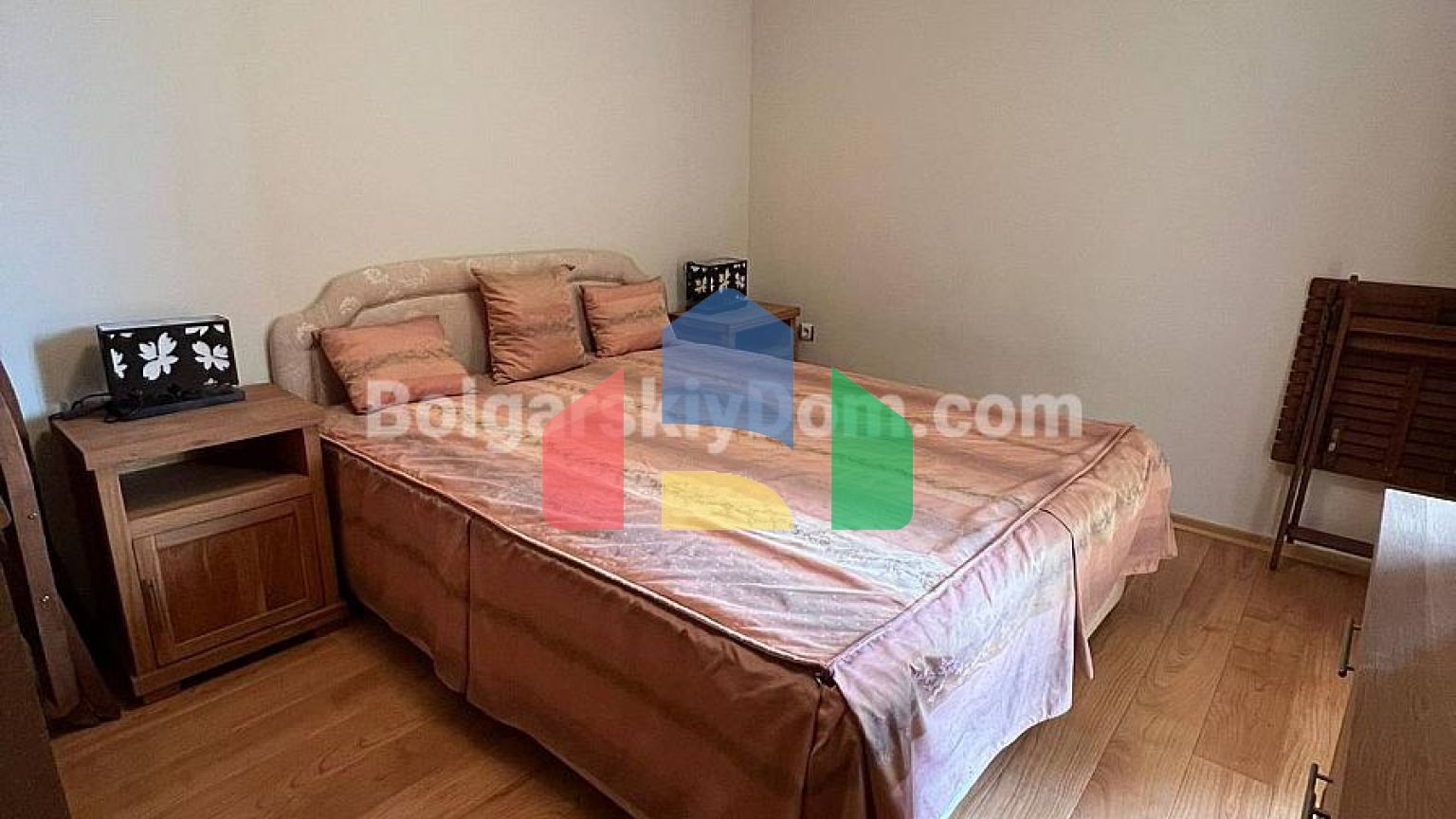 Трикімнатна квартира в Вілла Далі