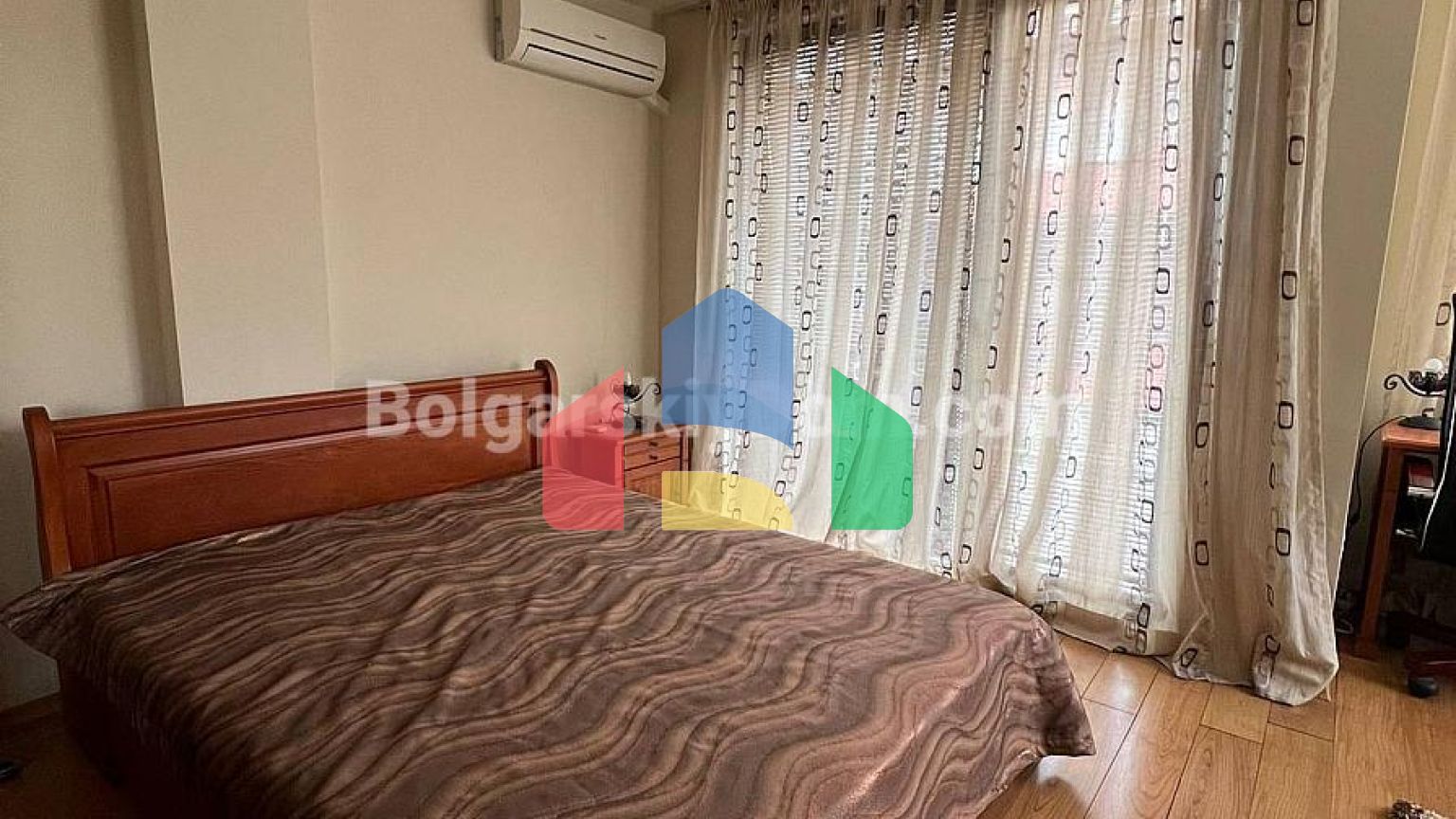 Трикімнатна квартира в Вілла Далі