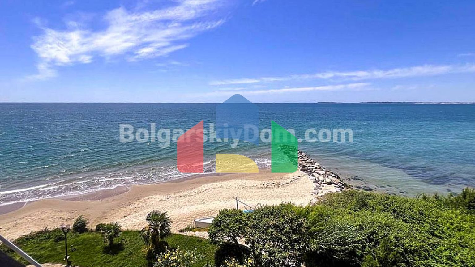 Трехкомнатная квартира в Этера 1