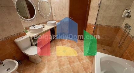 Трикімнатна квартира в Casa Real