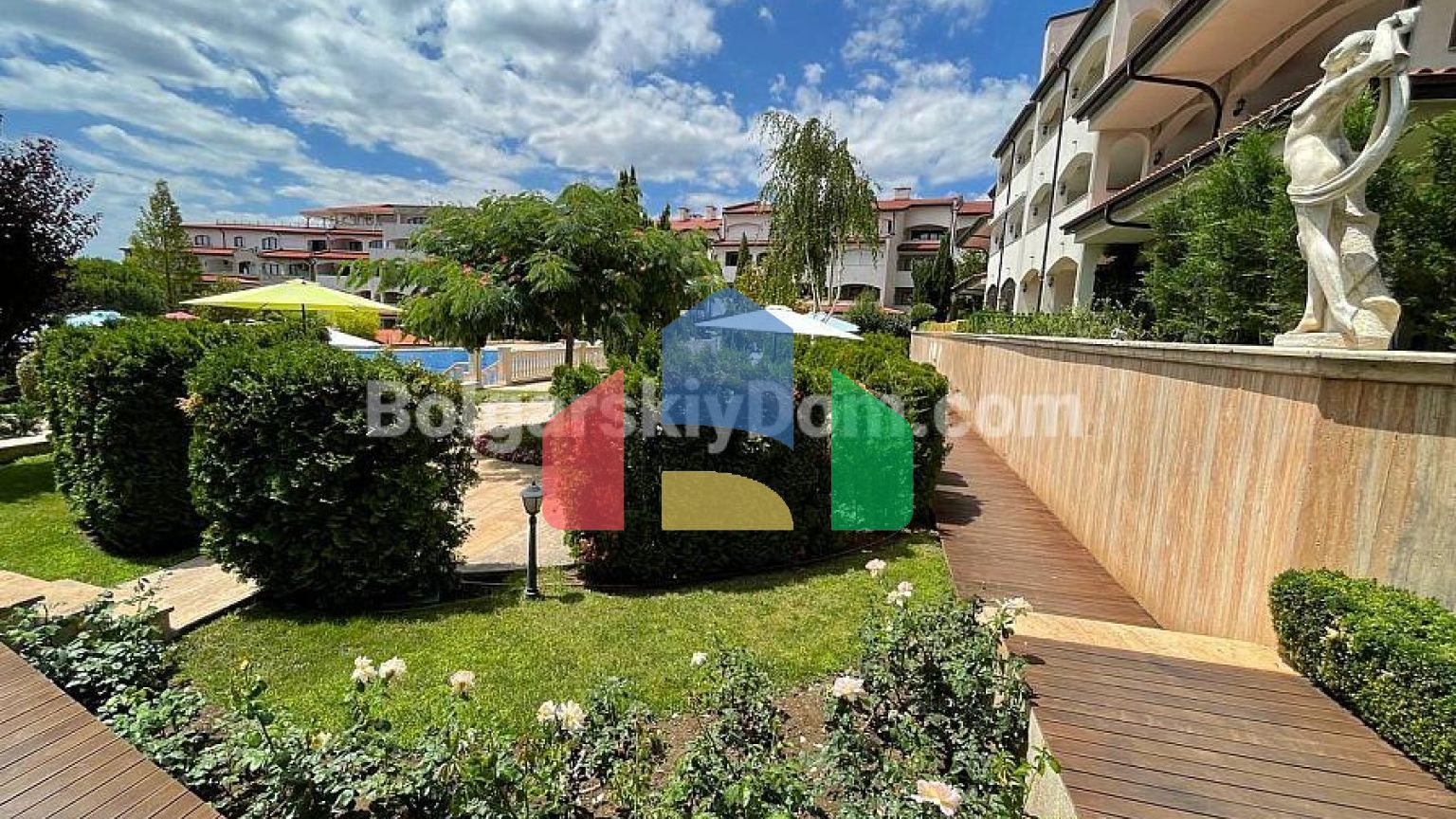 Трикімнатна квартира в Casa Real