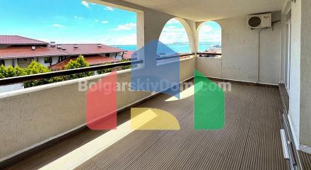 Двокімнатна квартира в Меррі Мар