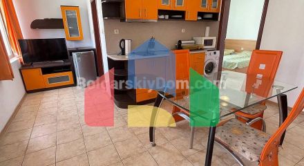 Two-bedroom apartment in Siana 2
