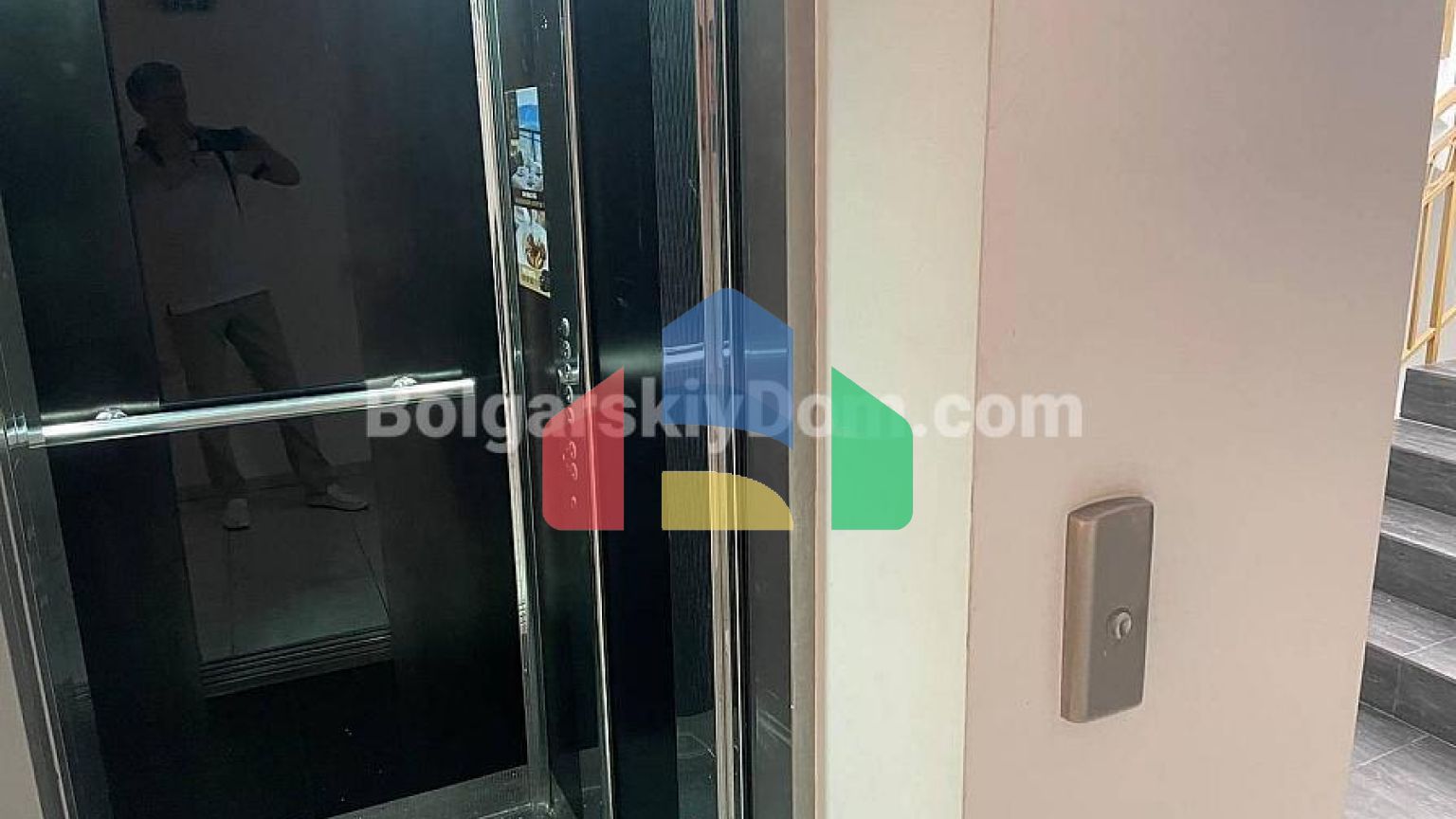 Трьохкімнатна квартира в Сіана 2