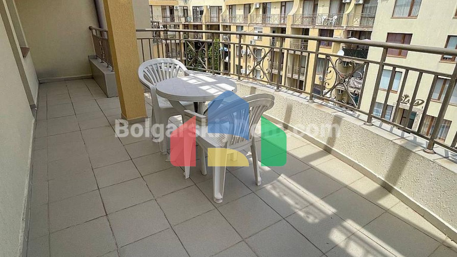 Трьохкімнатна квартира в Сіана 2