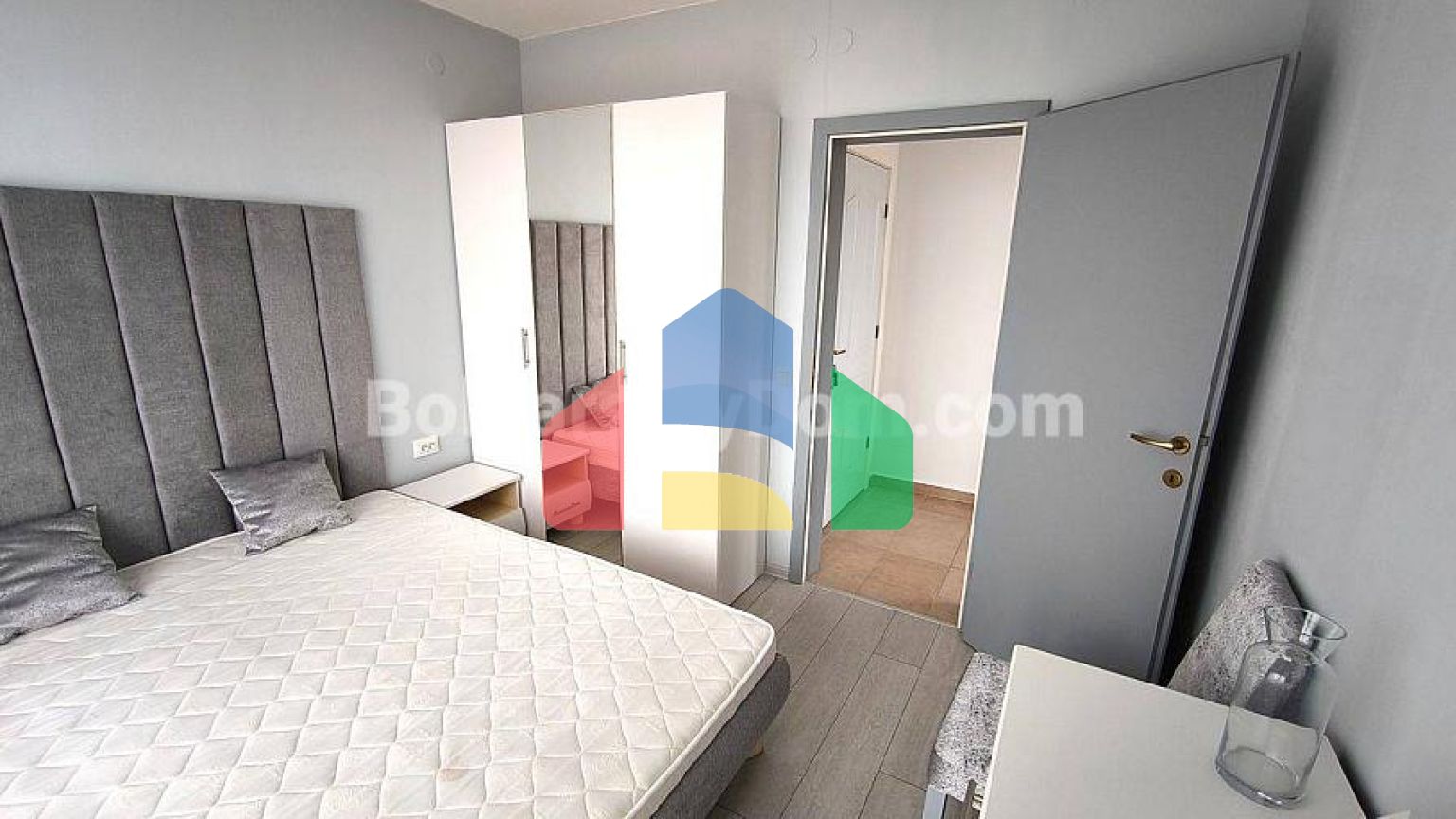 Трикімнатна квартира в Краун Форт