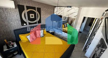 Two-bedroom apartment in Millennium 2