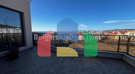 Two-bedroom apartment in Millennium 2