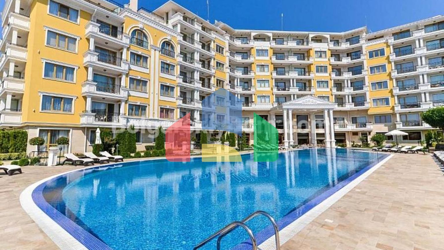 Трехкомнатная квартира в Вилла Флоренция