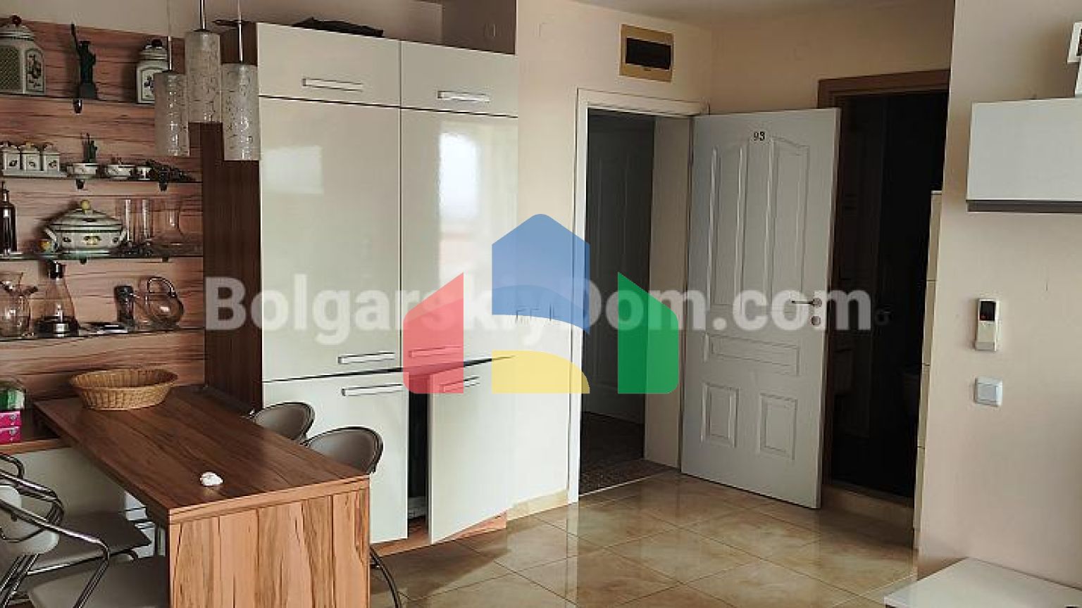 Трехкомнатная квартира в Марина Форт Бич