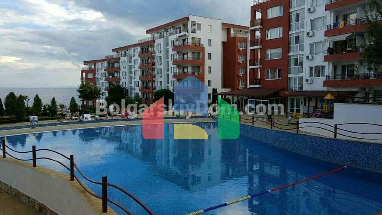 Трехкомнатная квартира в Марина Форт Бич