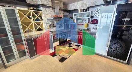 Четырехкомнатная квартира в Миллениум