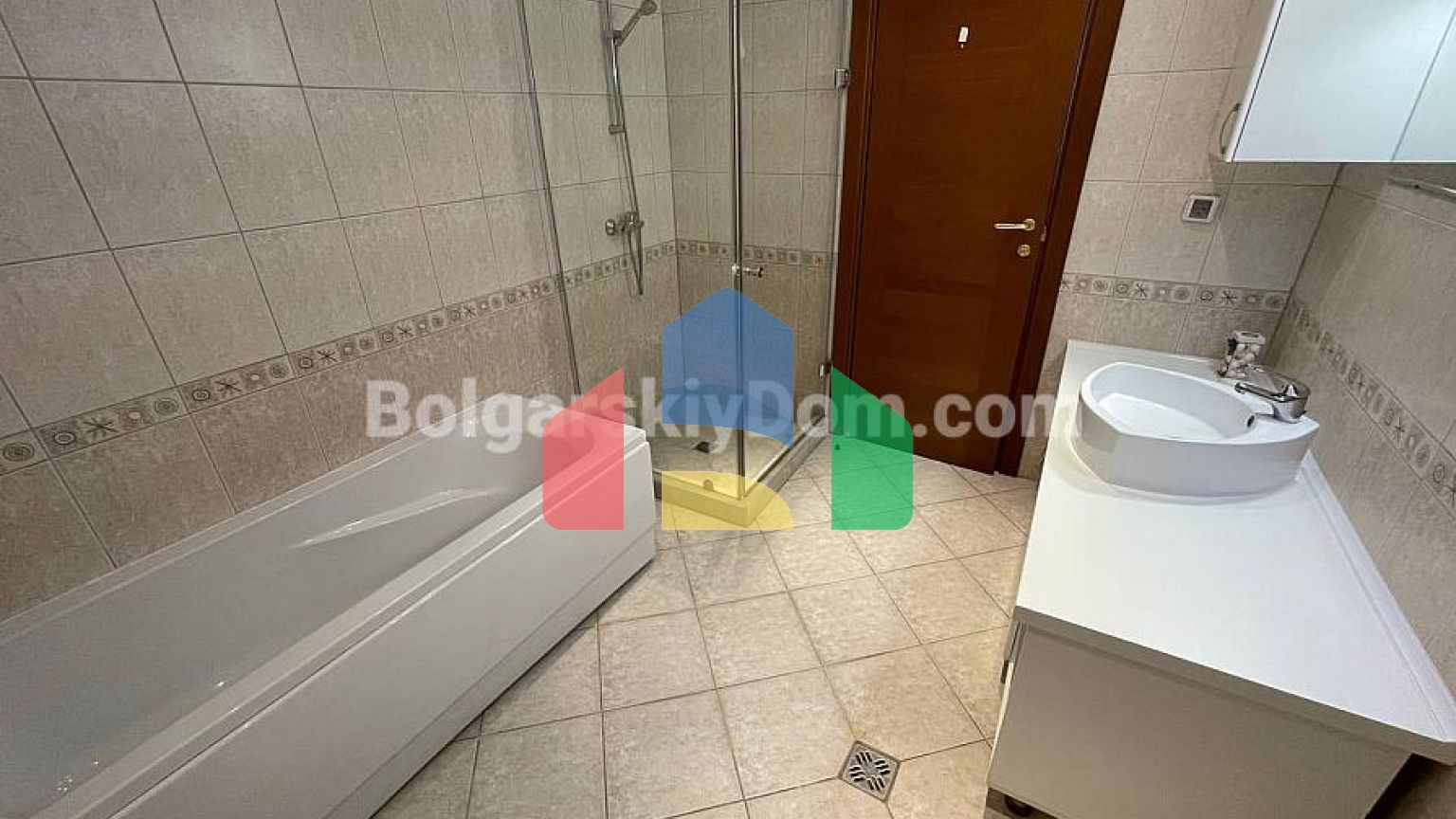 Трикімнатна квартира в Casa Real