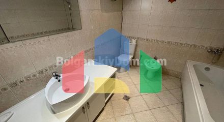 Трикімнатна квартира в Casa Real