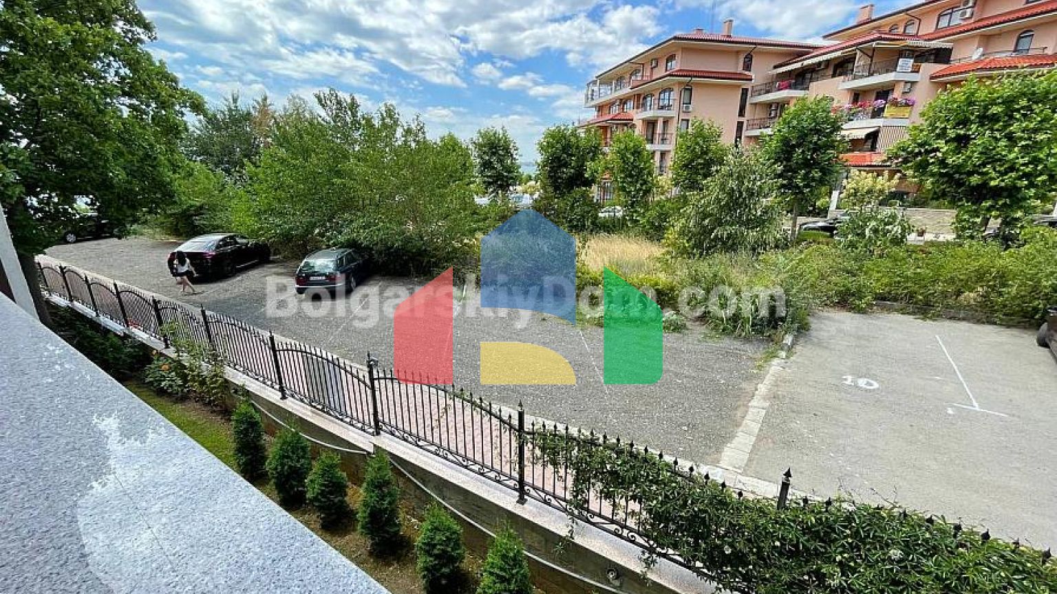 Трикімнатна квартира в Casa Real