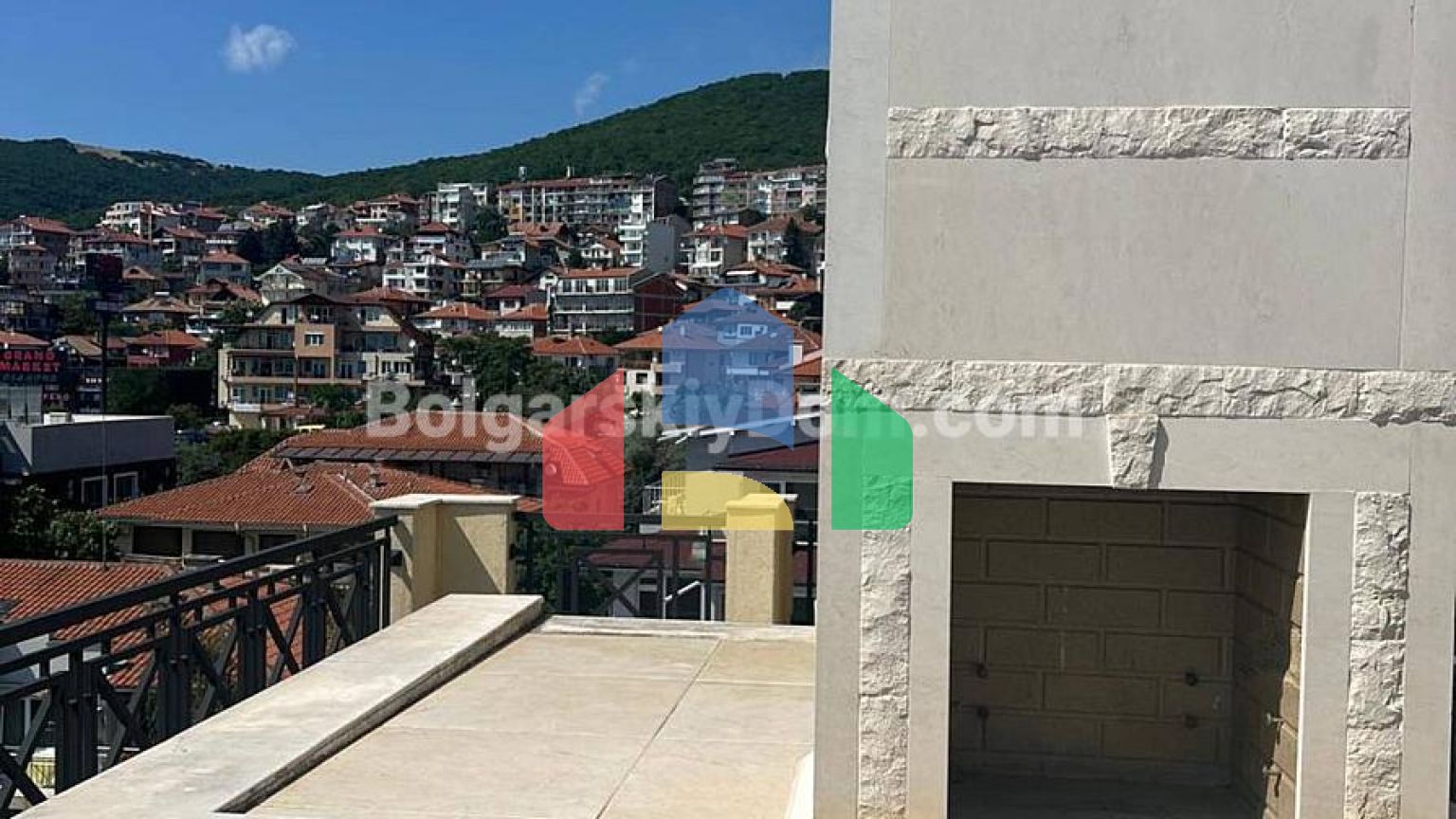 Трикімнатна квартира в Вілла Монако