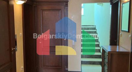 Трикімнатна квартира в Вілла Монако