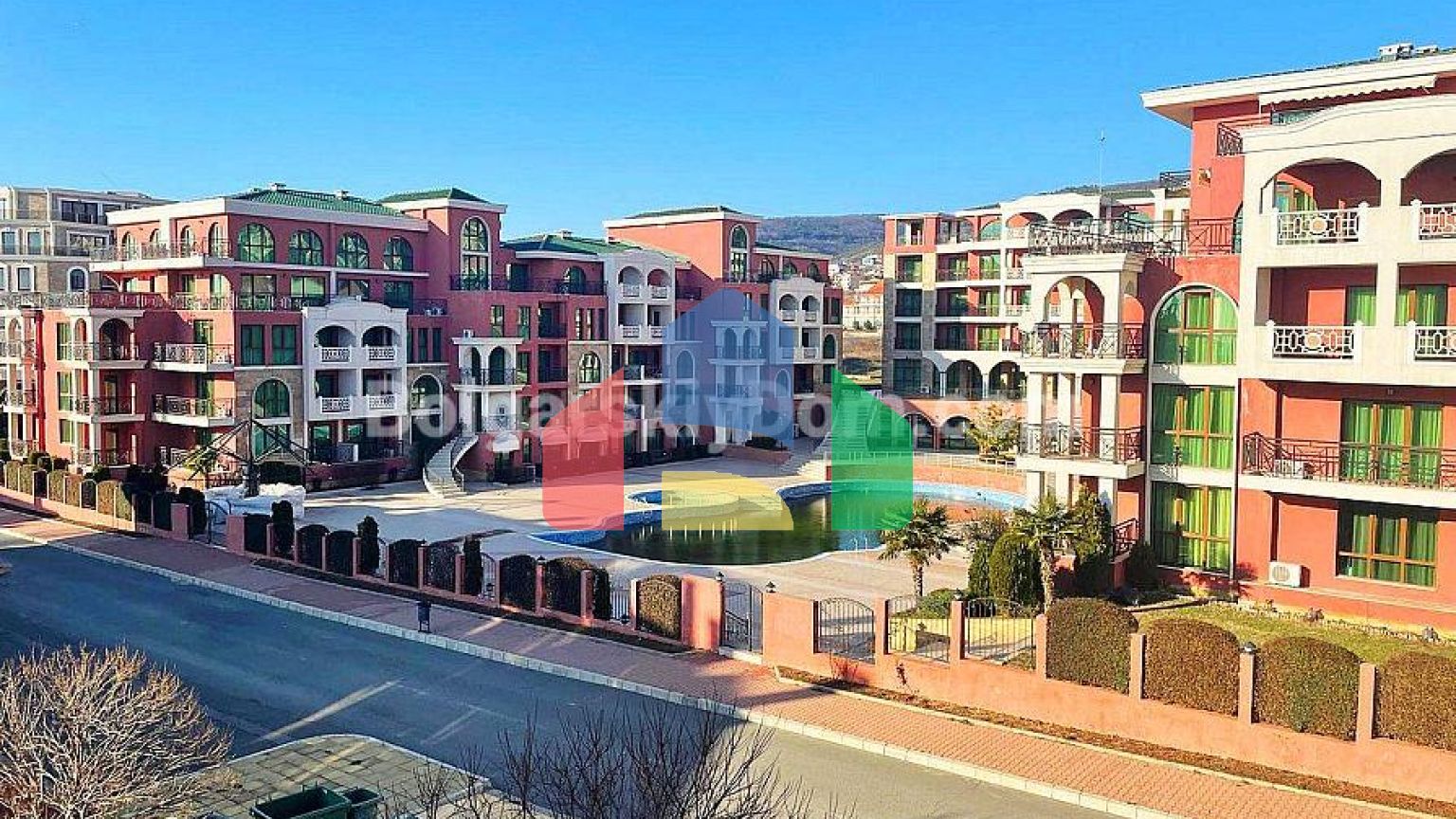 Квартира-студия в Артур