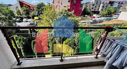 Трикімнатна квартира в Хеліос