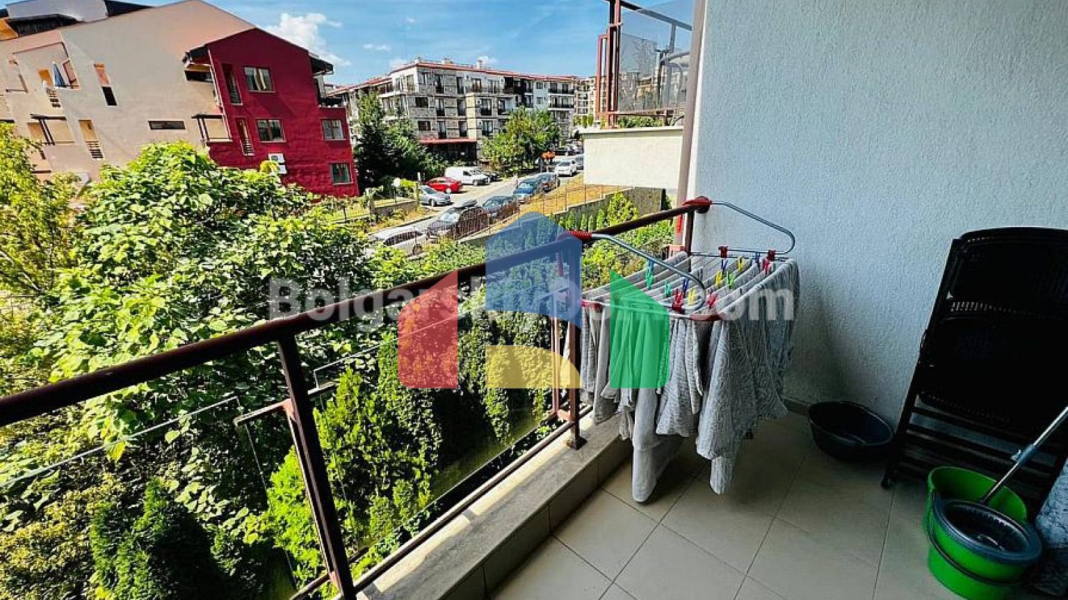 Трикімнатна квартира в Хеліос