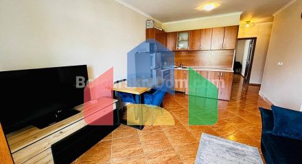 Трикімнатна квартира в Хеліос