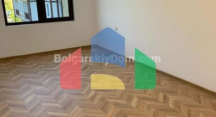 Two-bedroom apartment in Etera 4