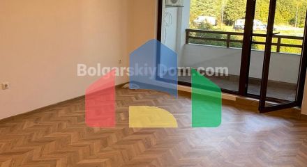 Two-bedroom apartment in Etera 4
