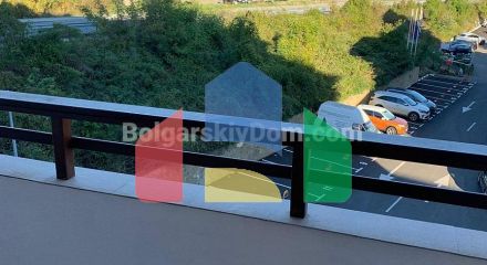 Two-bedroom apartment in Etera 4